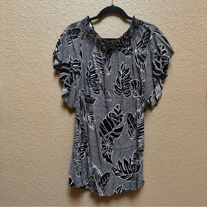 Blue Island Black and White Leaf Print Blouse